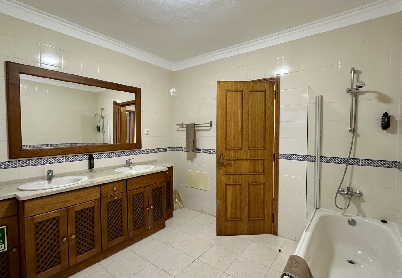Villa in São Brás de Alportel - Portel by Check-in Portugal