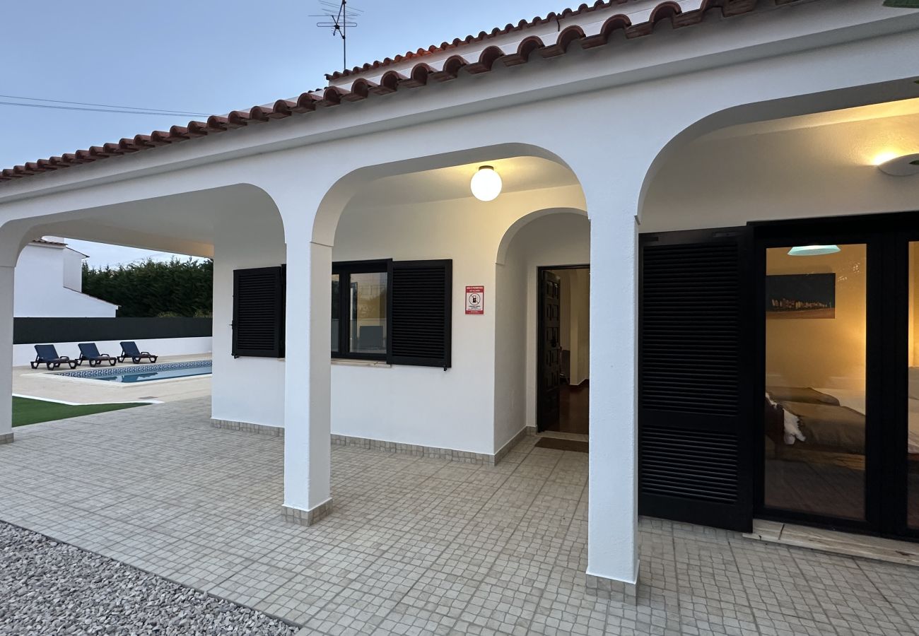 Villa in Sesmarias - Lili by Check-in Portugal