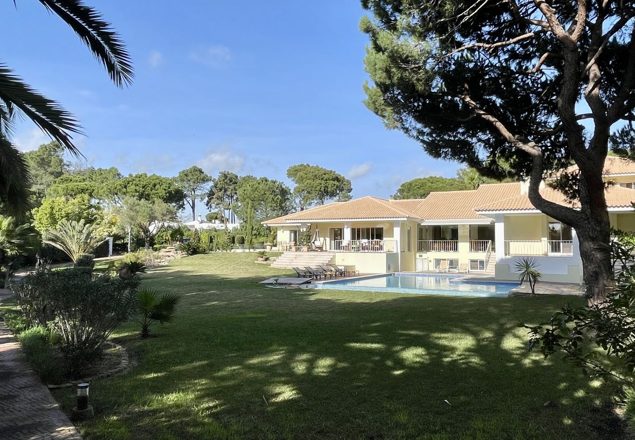 Villa in Vilamoura - Azaleas by Check-in Portugal