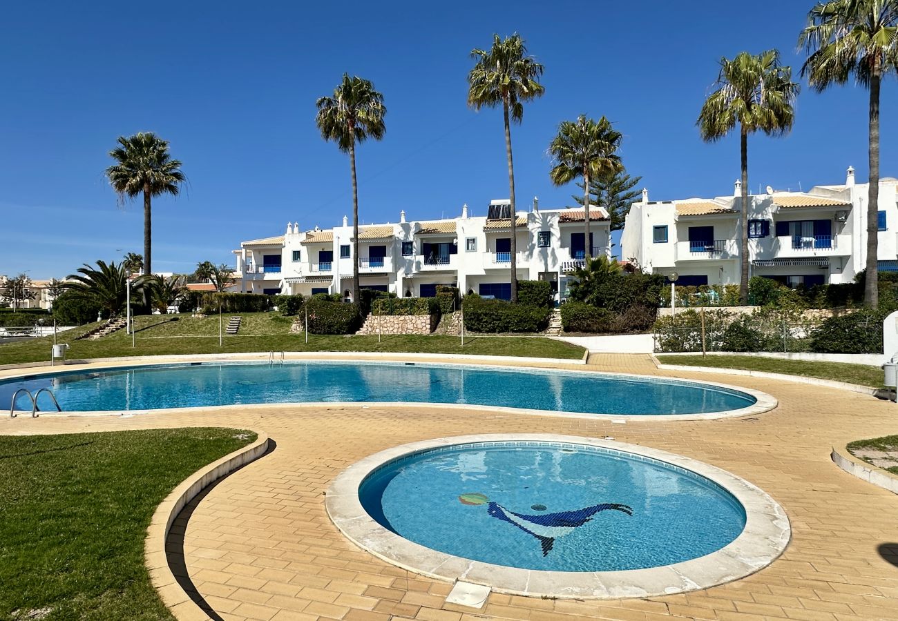 Maison mitoyenne à Albufeira - Jardim da Oura II by Check-in Portugal