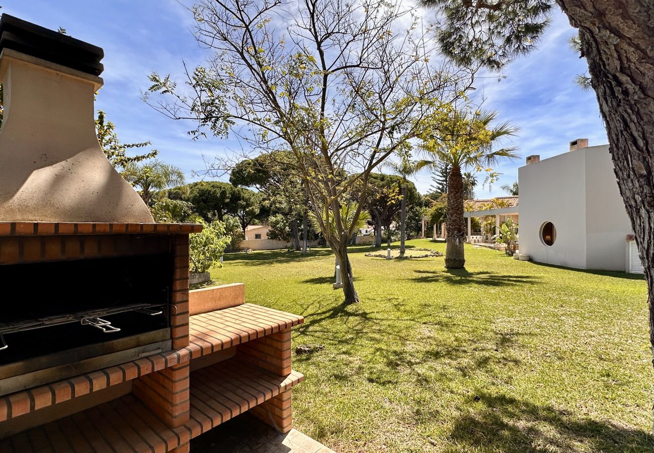 Villa in Quarteira - Seventies by Check-in Portugal