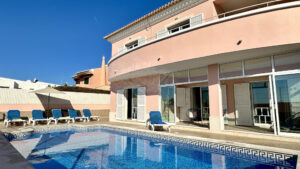 Antonieta by Check-in Portugal