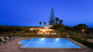 Laranjal by Check-in Portugal