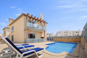 Oura Oasis F by Check-in Portugal